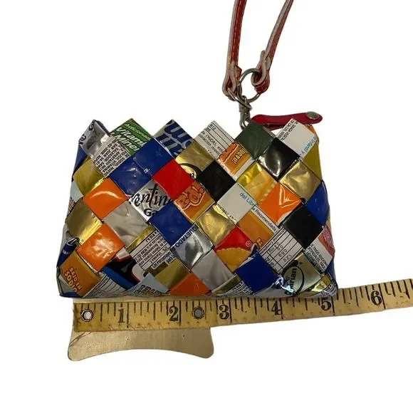 Nahui Ollin Candy Chewing Gum Wrapper Wristlet Change Purse - Picture 5 of 6